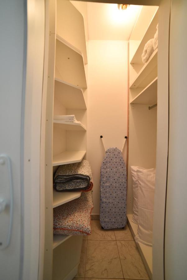 Apartment Vera With Free Garage Novi Sad Exterior photo