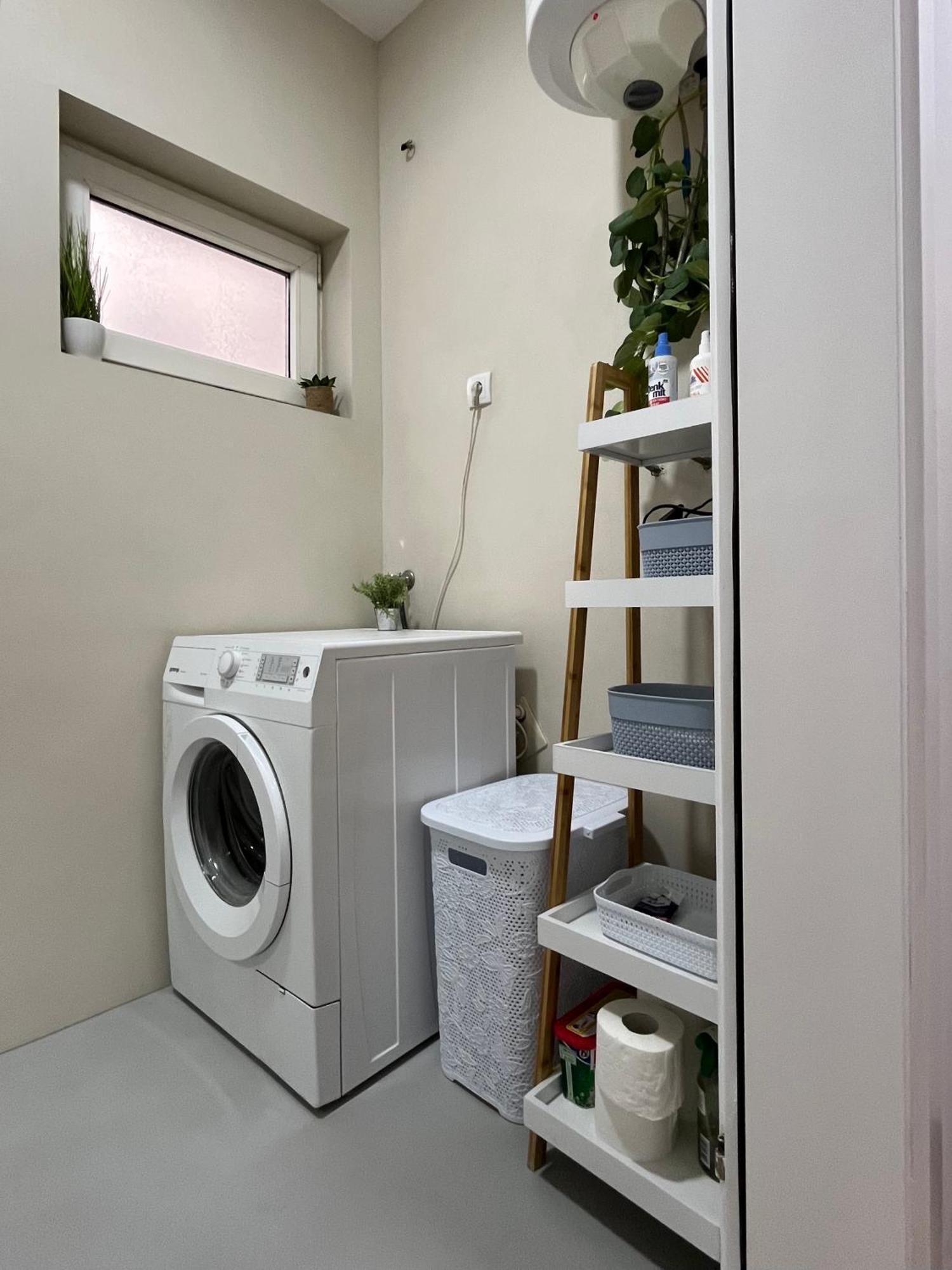 Apartment Vera With Free Garage Novi Sad Exterior photo