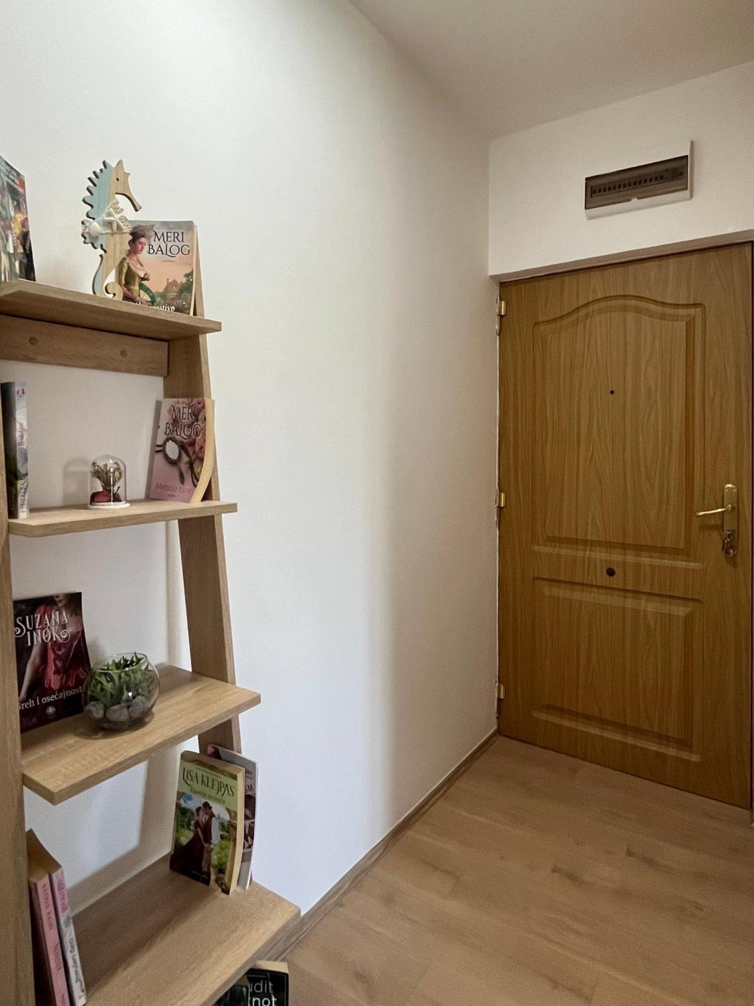 Apartment Vera With Free Garage Novi Sad Exterior photo